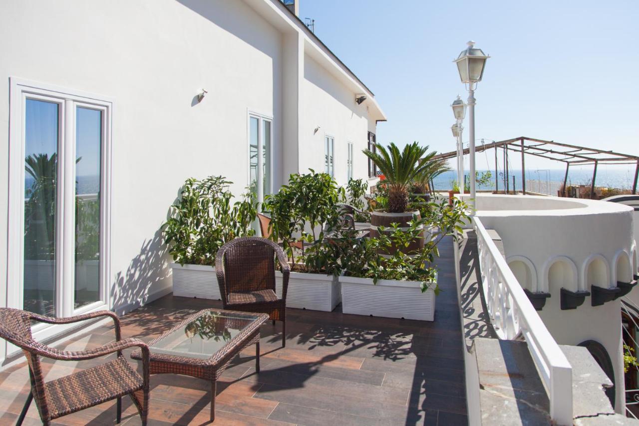 Casa Restino Bed & Breakfast Torre del Greco Dış mekan fotoğraf